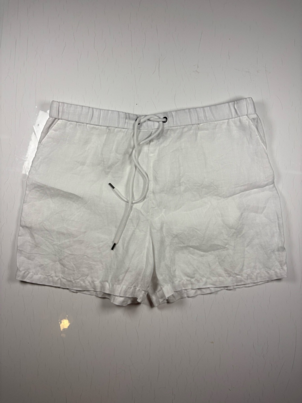 James Perse White Linen Drawstring Shorts